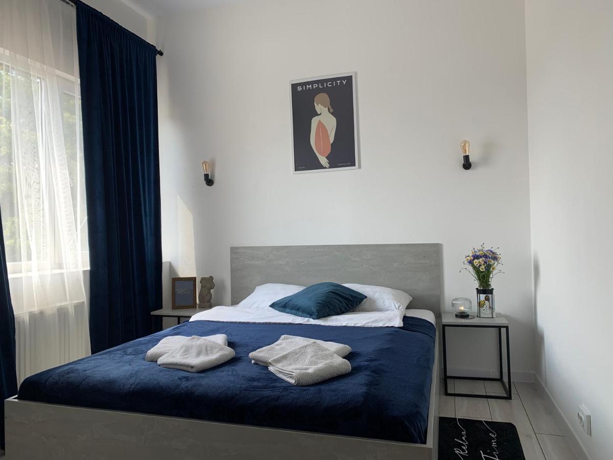 Hotel Femina Zjytomyr Buitenkant foto